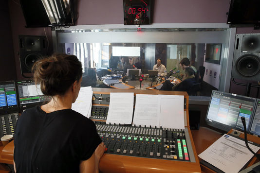 La question d’un plan de départs agite Radio France